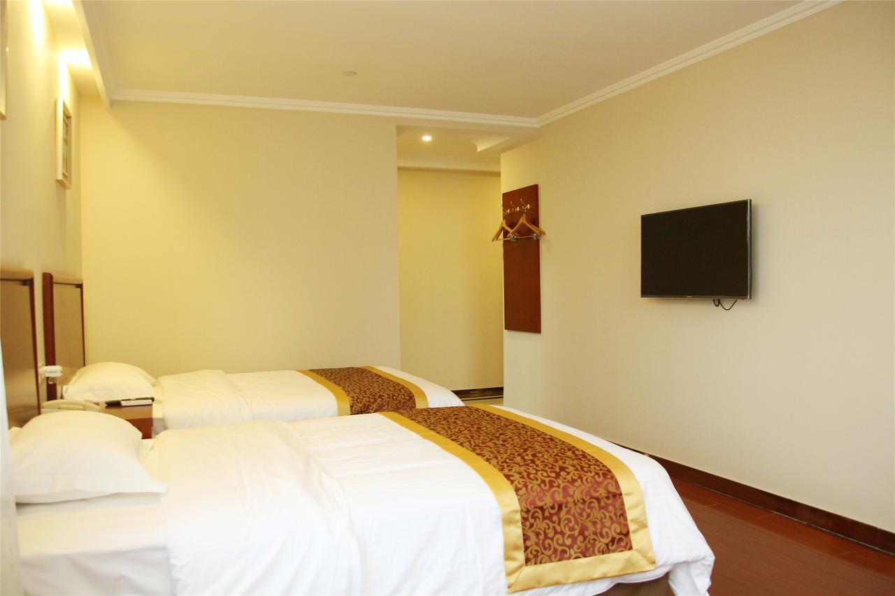 Greentree Inn Henan Qinyang Middle Huaifu Road Express Hotel Extérieur photo