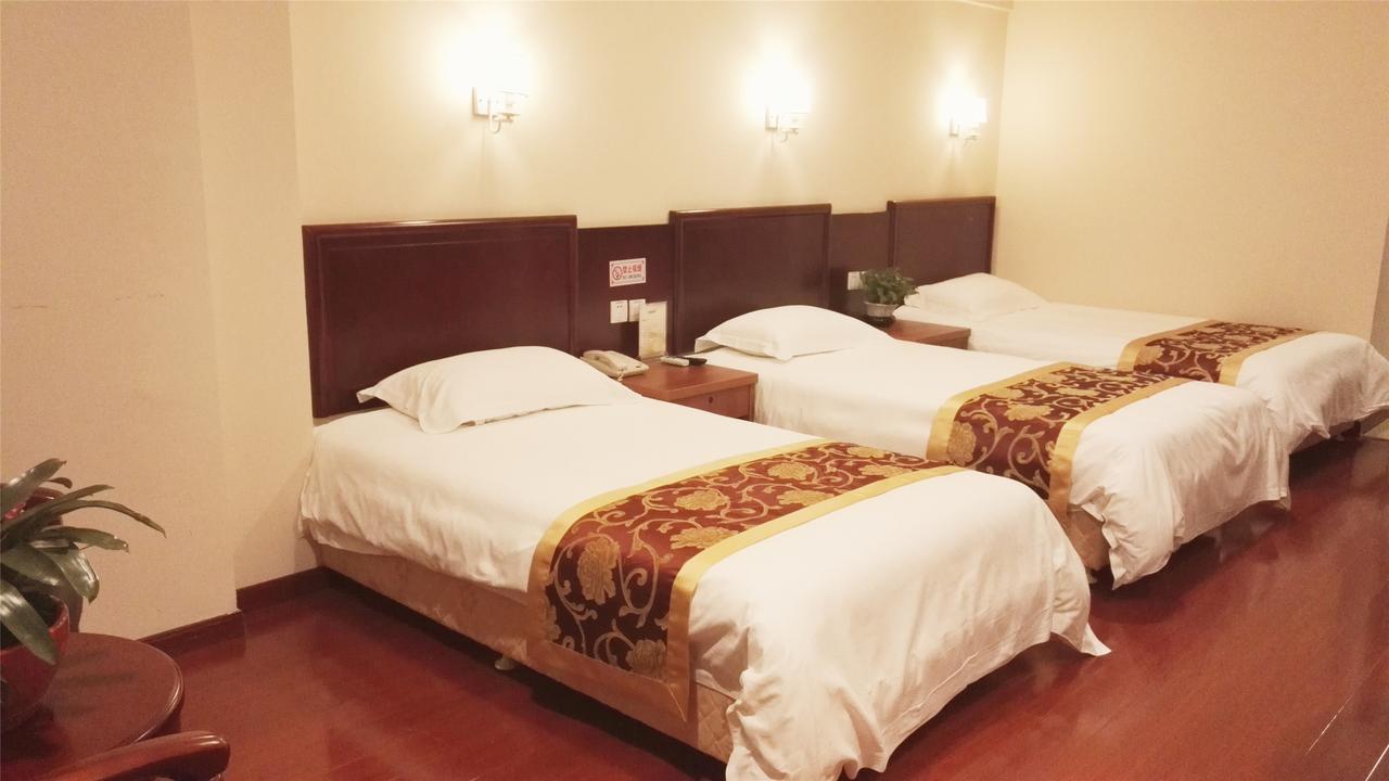 Greentree Inn Henan Qinyang Middle Huaifu Road Express Hotel Extérieur photo